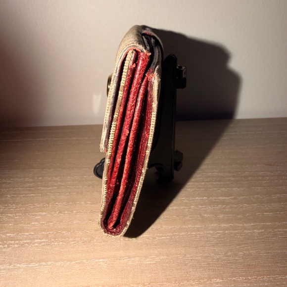 Gucci GG Canvas Long Wallet Beige Tan Monogram Red Enamel Logo - Picture 5 of 8